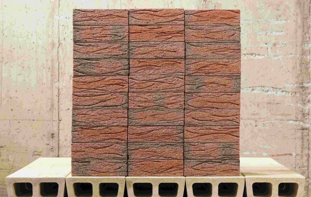 CRVENA_RUSIK_IZPESKARENA_Klinker_Fasadne_Cigle_Nova_Brick-1